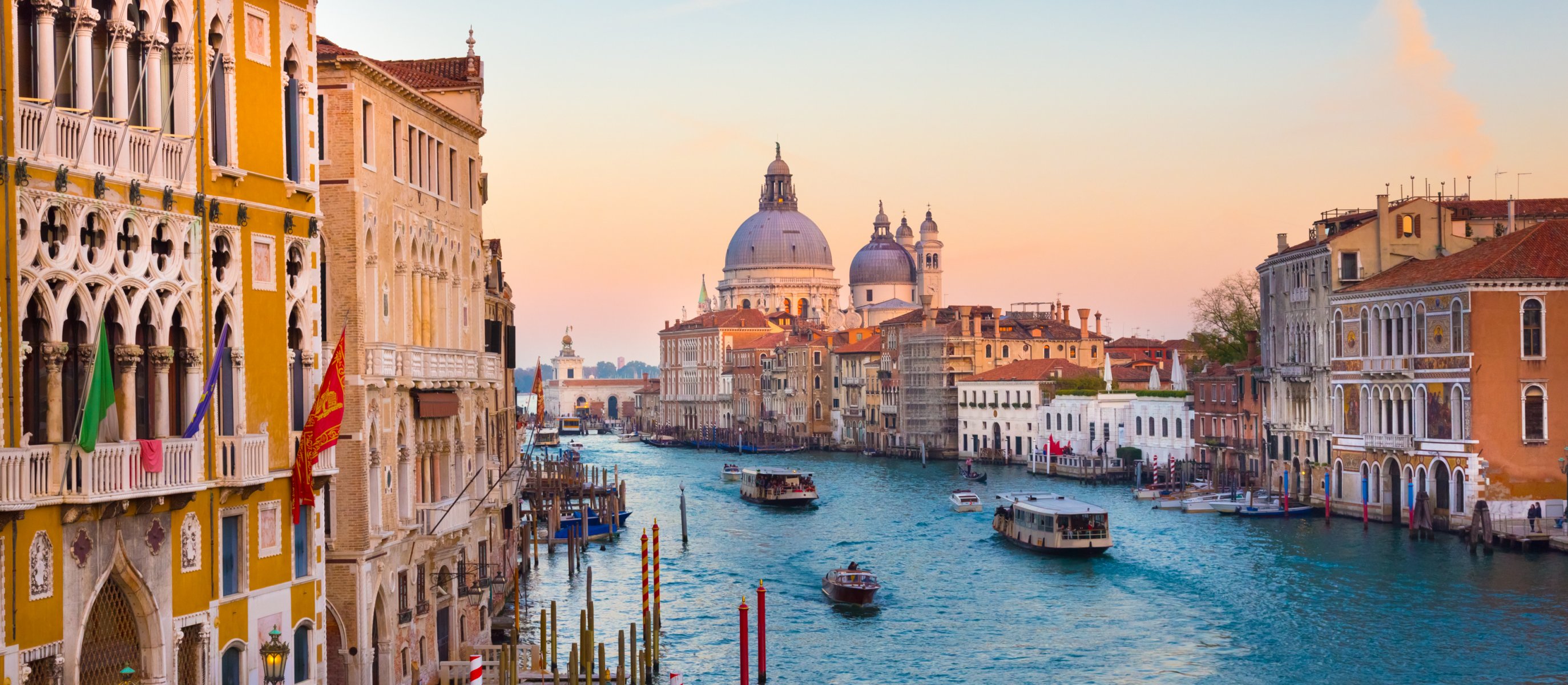 venice italy grand canal santa maria della salute grand canal grand canal santa maria della salute cathedral canal buildings panorama