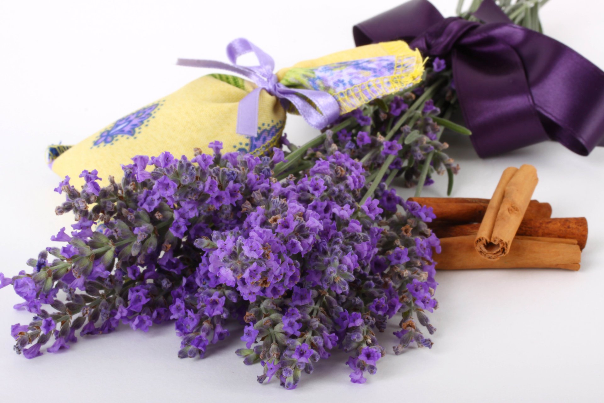 bouquet nastro cannella