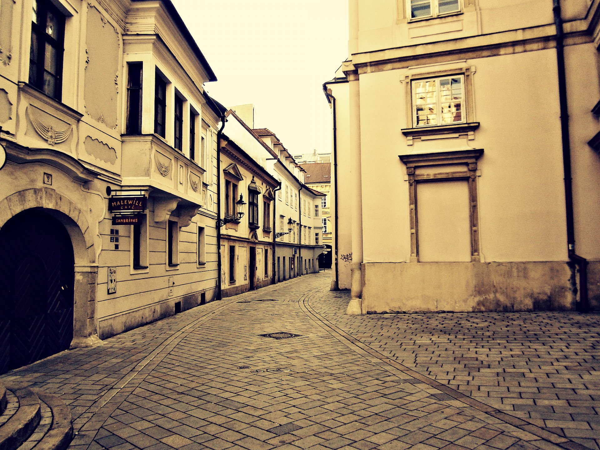 europa imagen acera ciudad ciudad ventana vuelta casa calle eslovaquia bratislava papel pintado