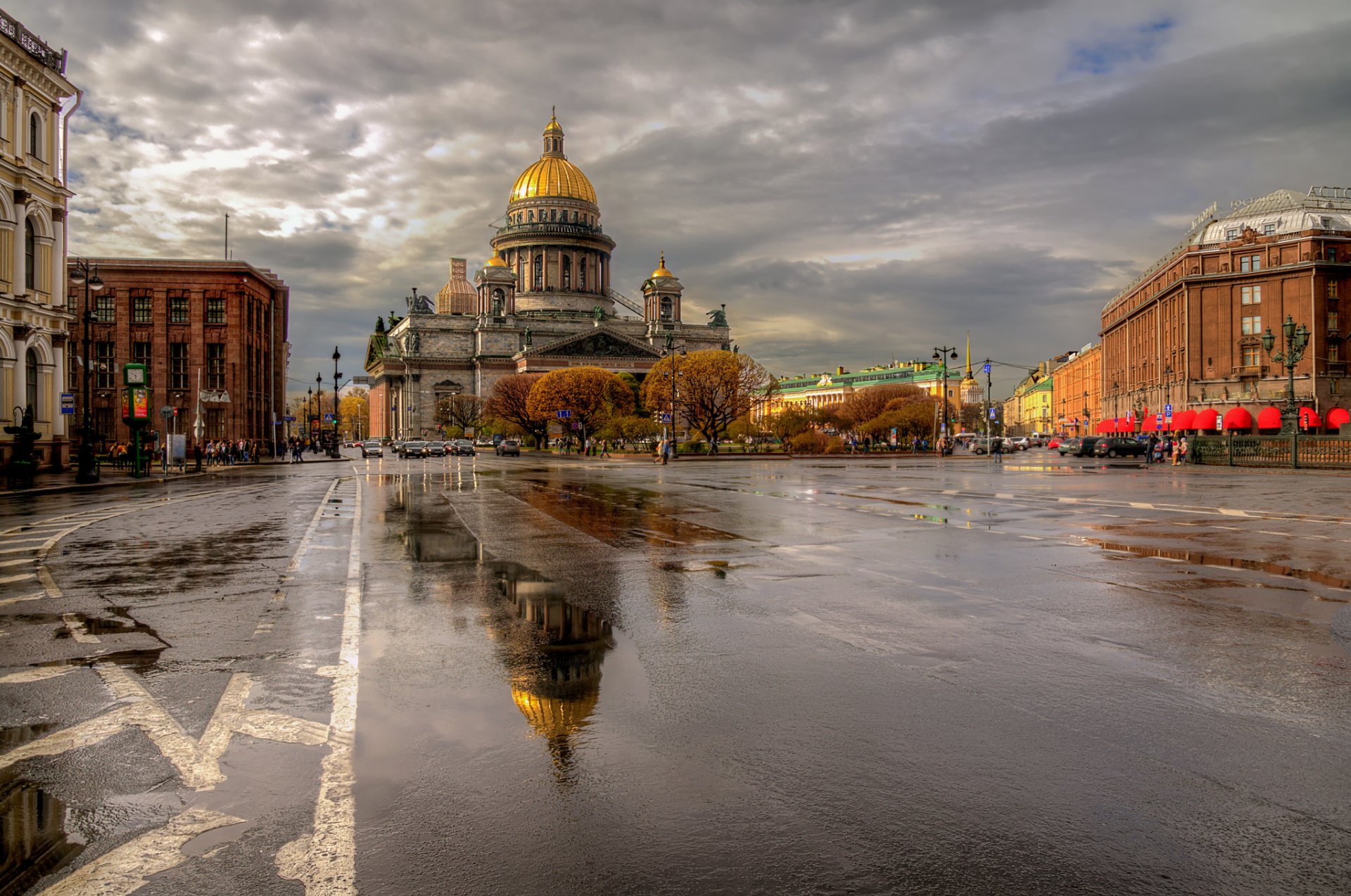san petersburgo después de la lluvia rusia