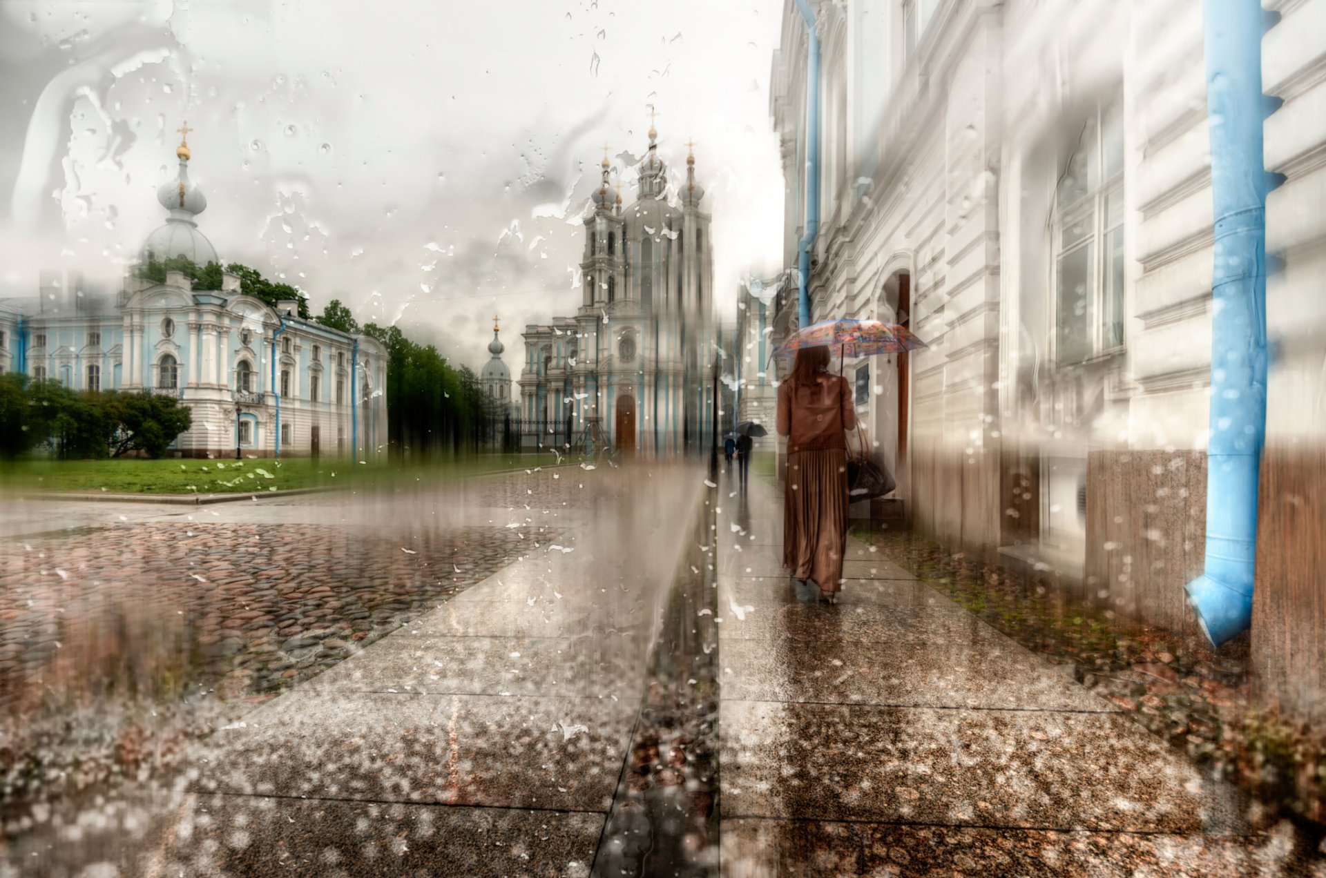 san petersburgo lluvia gotas chica paraguas impermeable