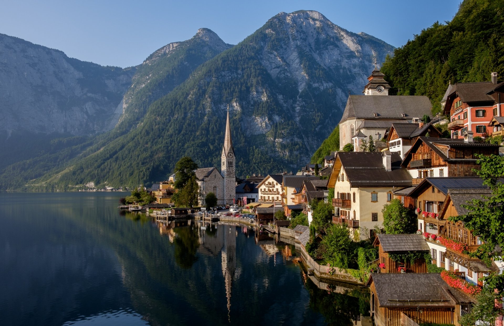 hallstatt austria hallstatt lake alps hallstatt lake lake mountains house