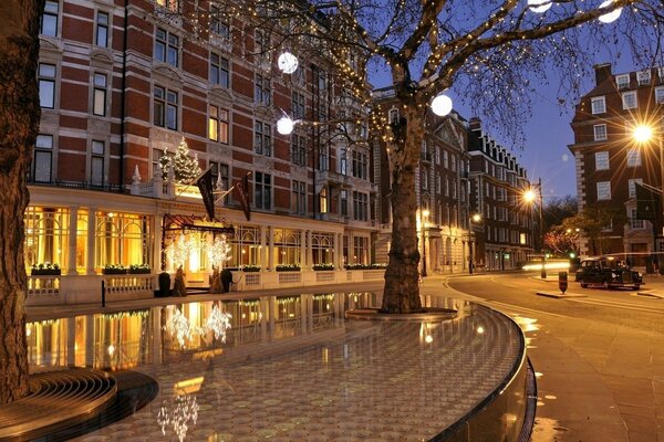 Evening streets of London. England