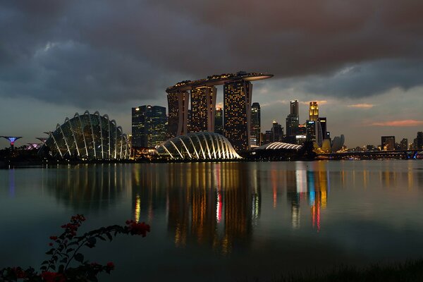 Marina bay sands в Сингапуре