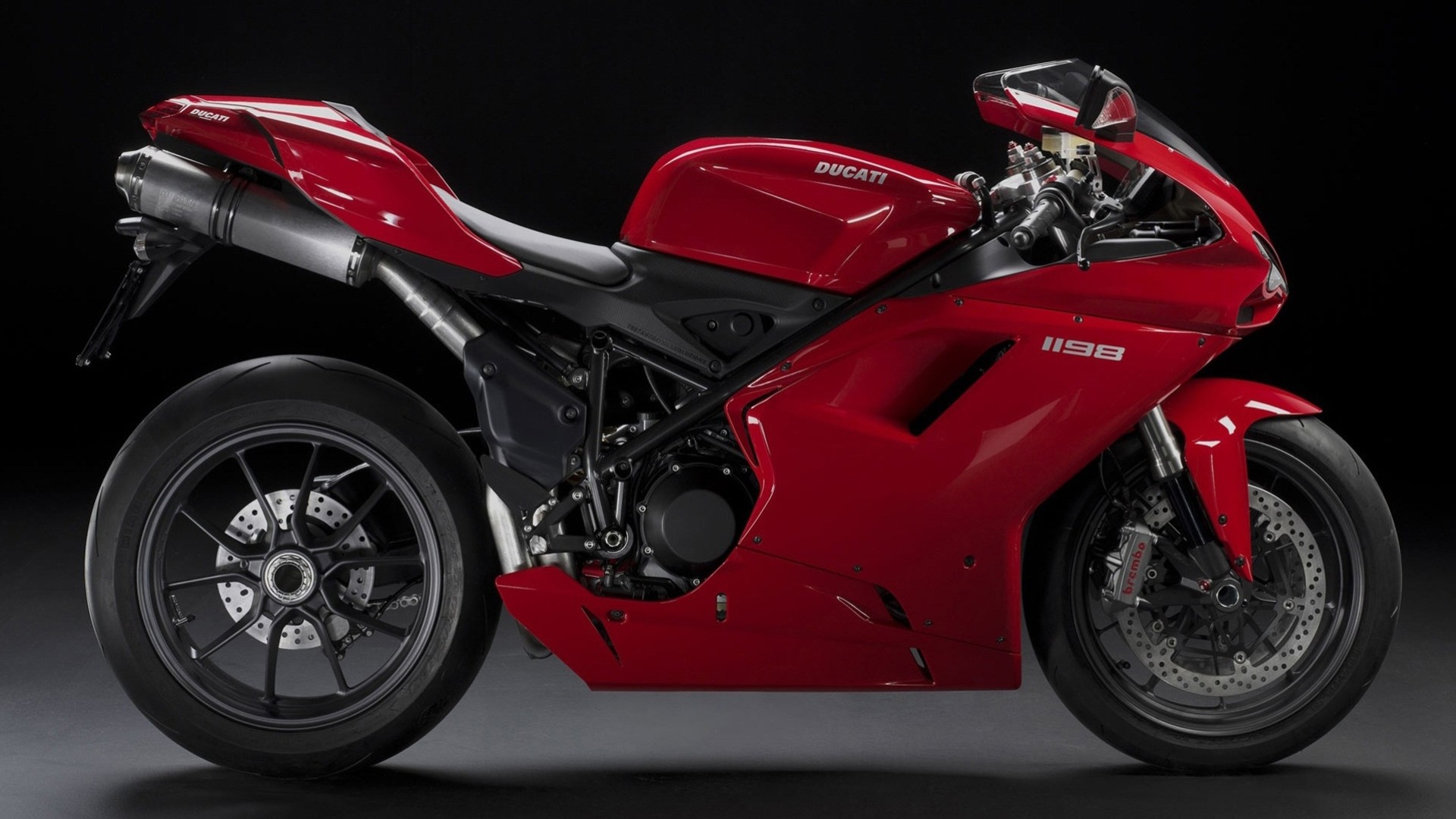 moto vélo mille quatre-vingt-dix-huit ducati