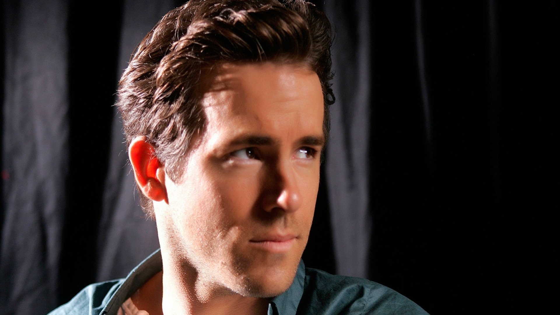 ryan reynolds green lantern x-men acteur