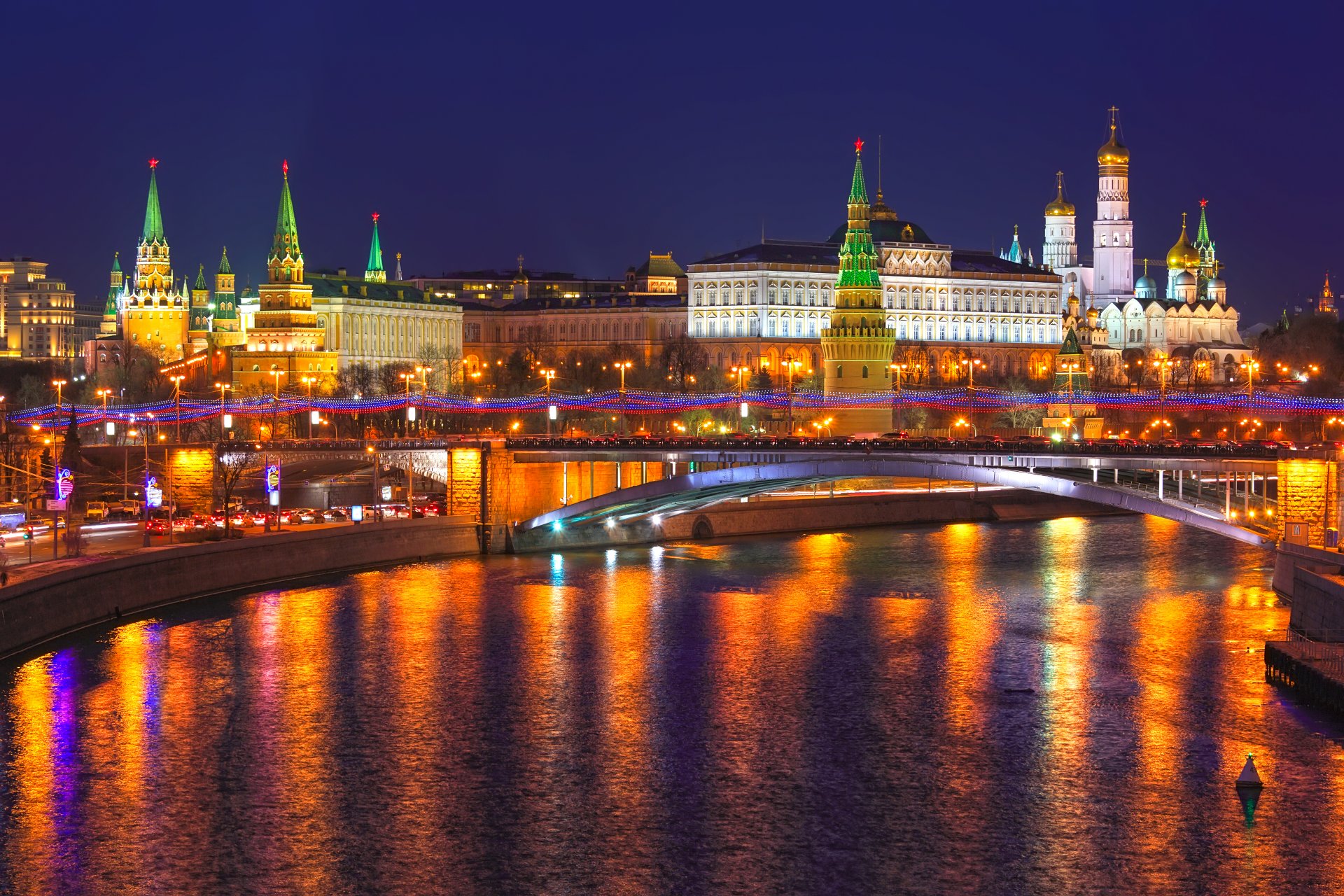 moscow russia kremlin city night lights river reflection