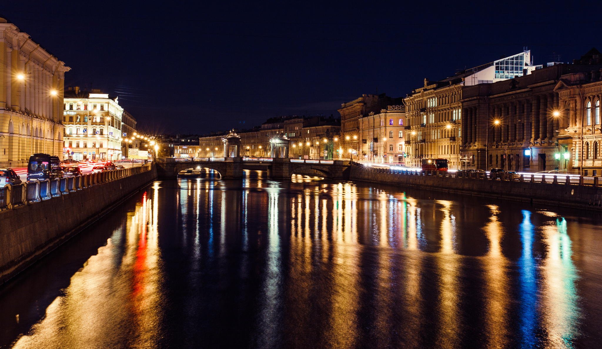 saint-pétersbourg peter russie saint-pétersbourg nuit lumières rivière