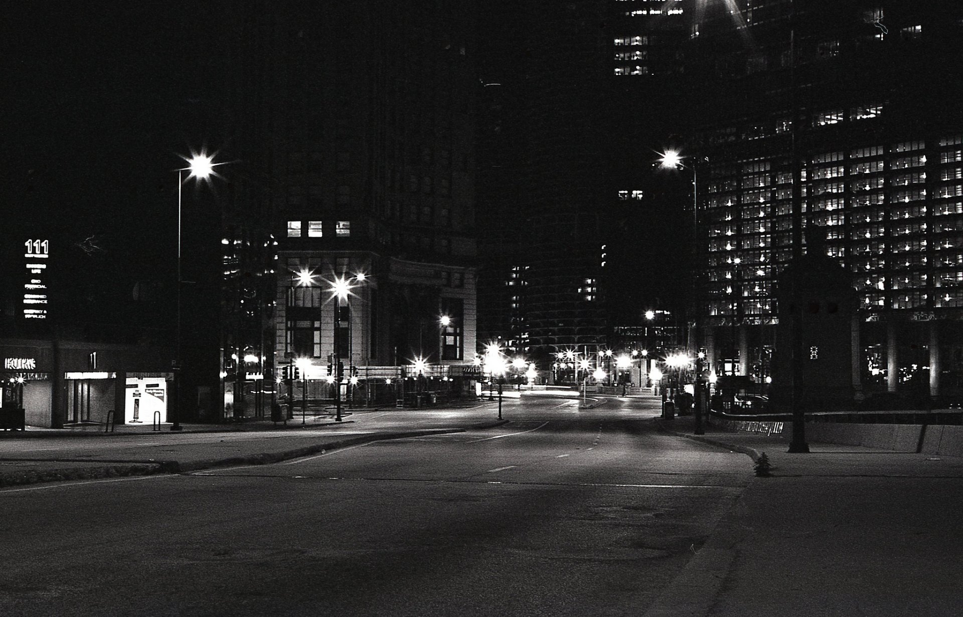 illinois chicago usa nuit rue gratte-ciel lanternes