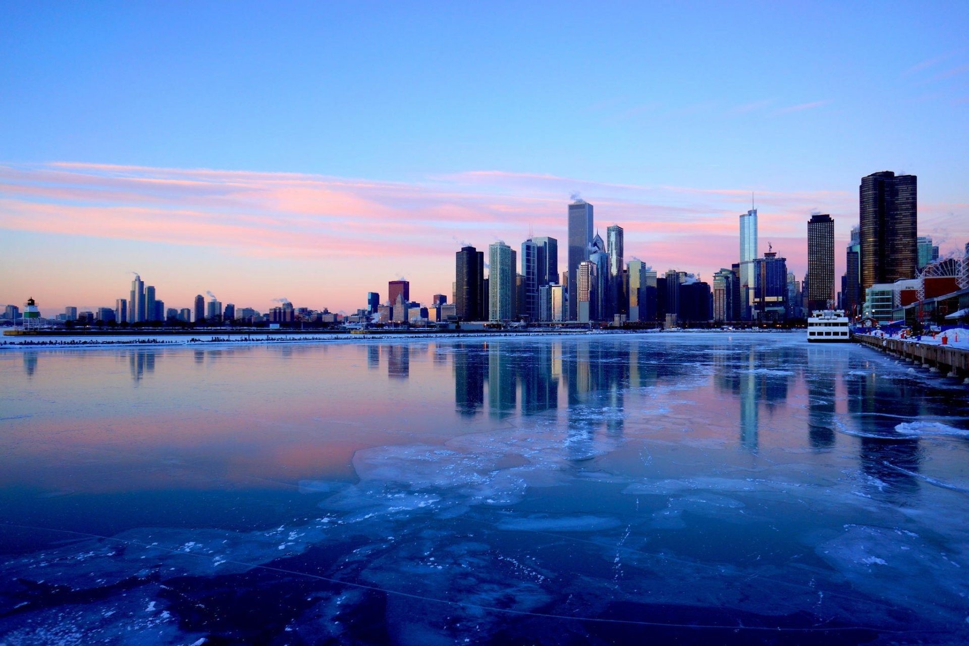 chicago illinois town river skyscraper night winter