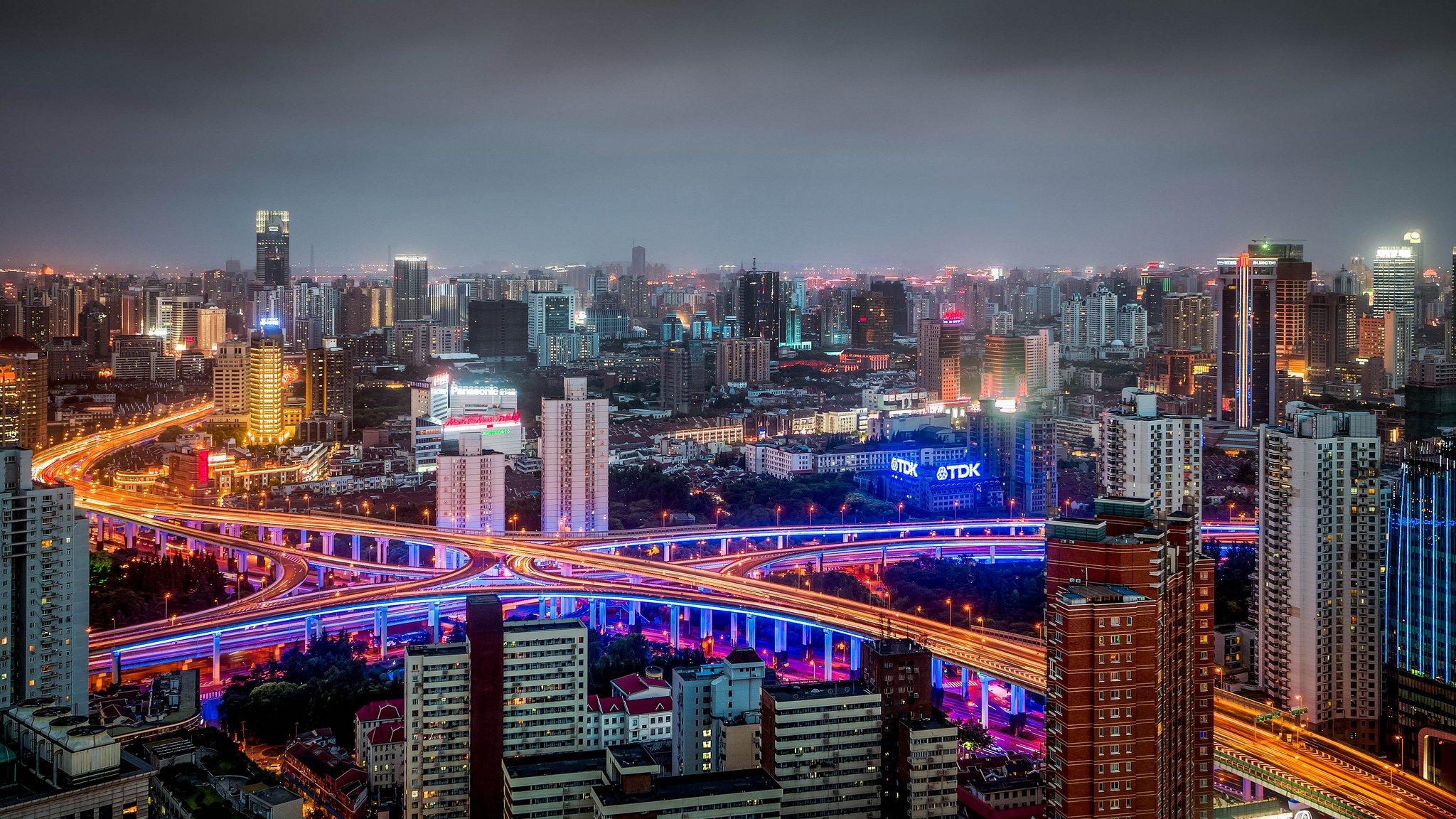 huangpu shanghai china ciudad de la noche edificios carreteras panorama