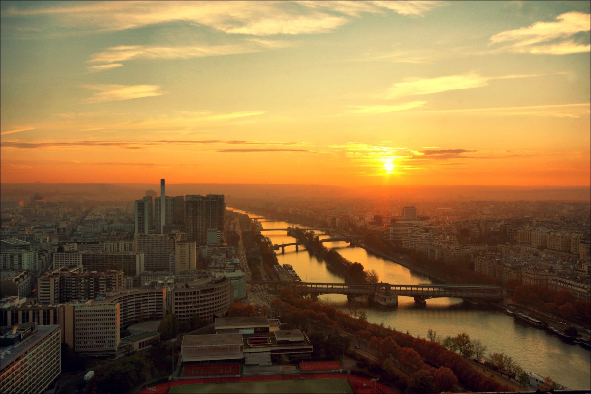 town paris river dawn