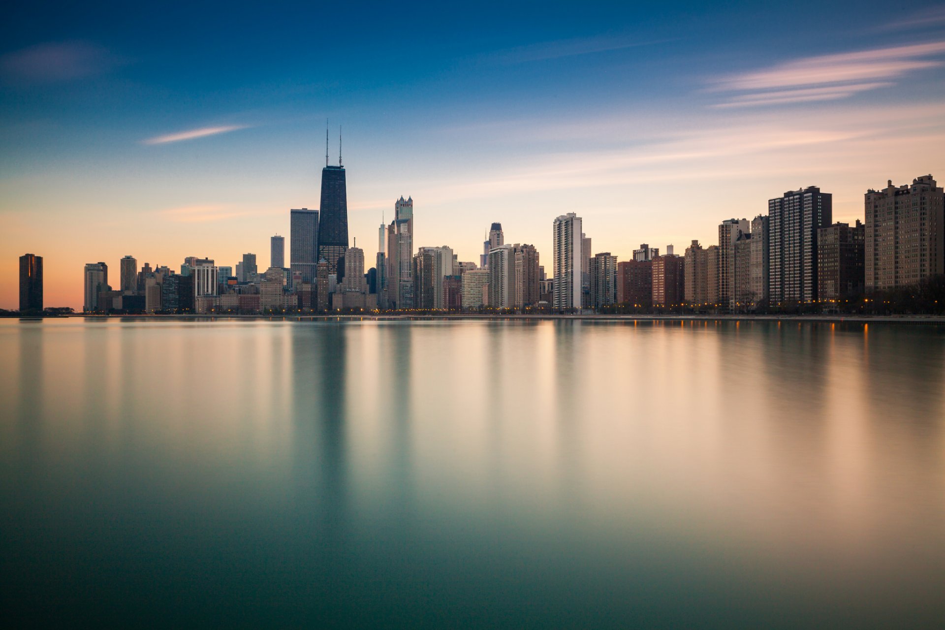 chicago illinois miasto ocean odbicie drapacze chmur brzeg panorama