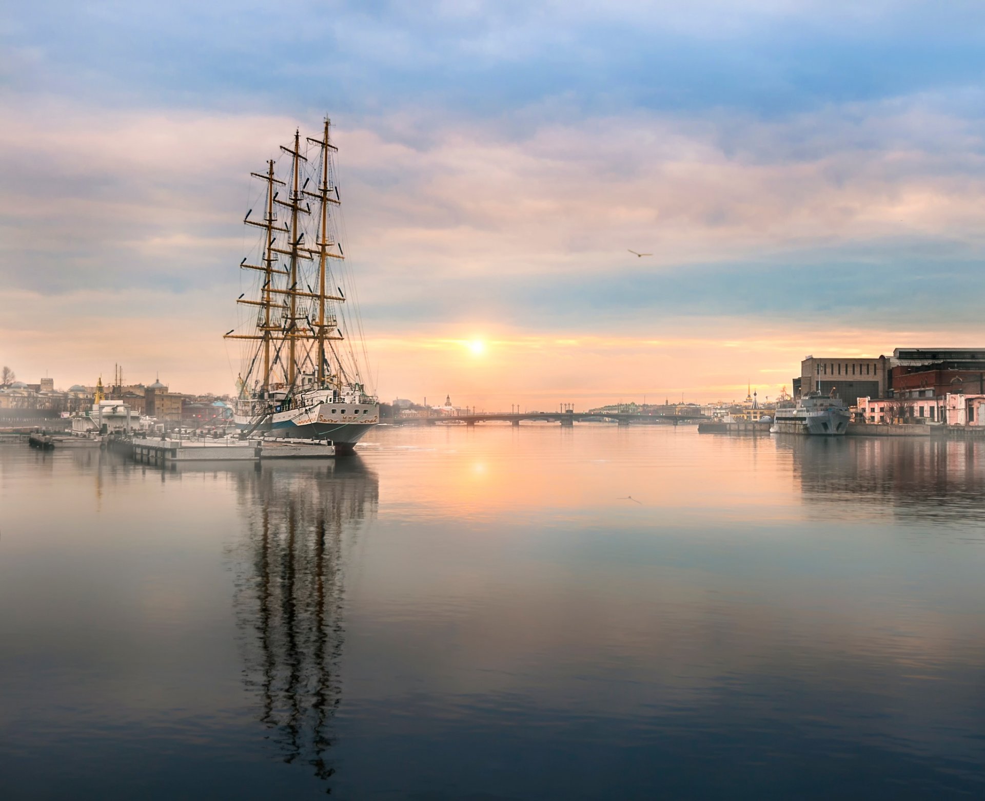 st. petersburg frühling newa