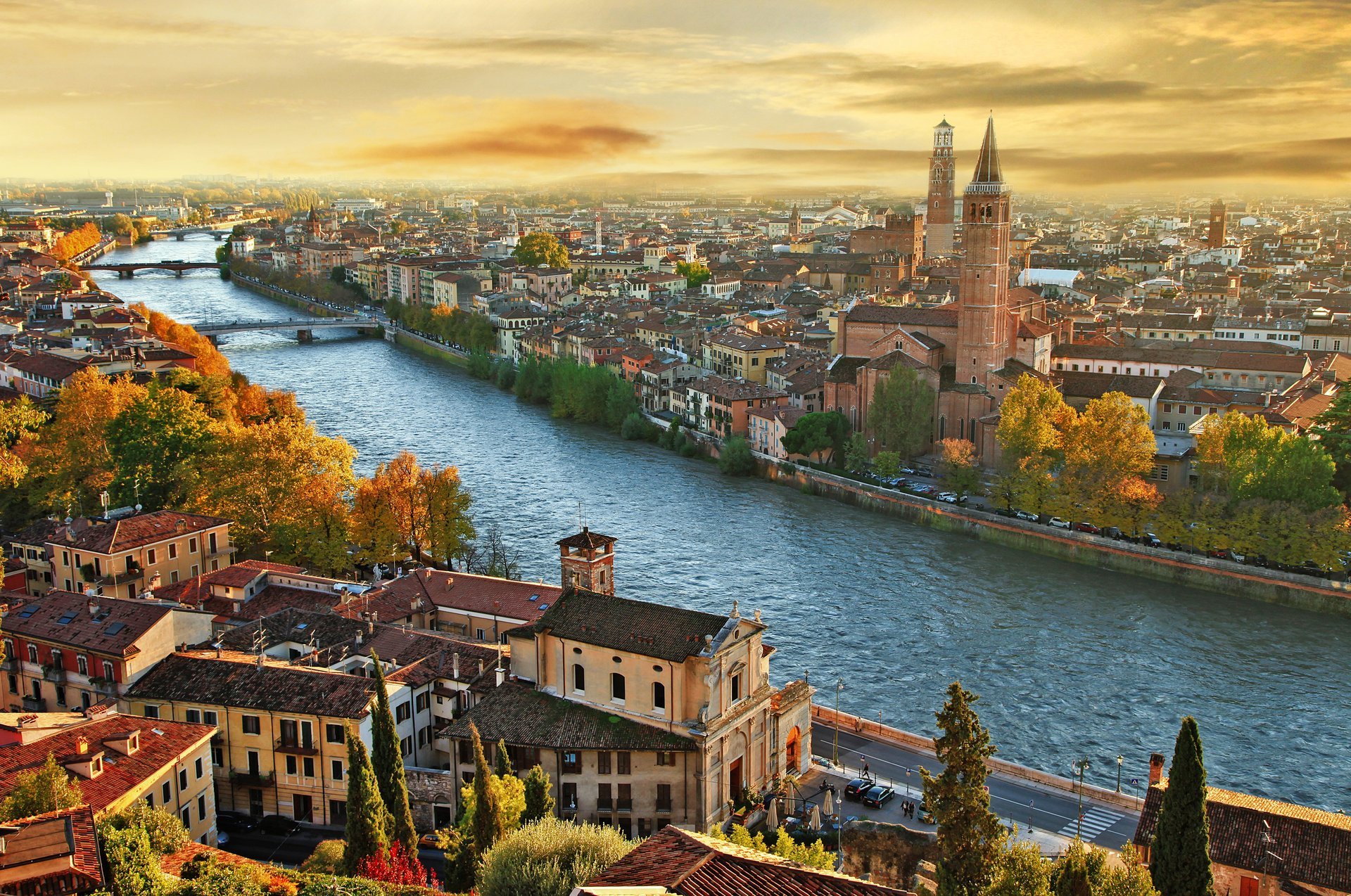 italien stadt gebäude brücke fluss stadtbild gebäude