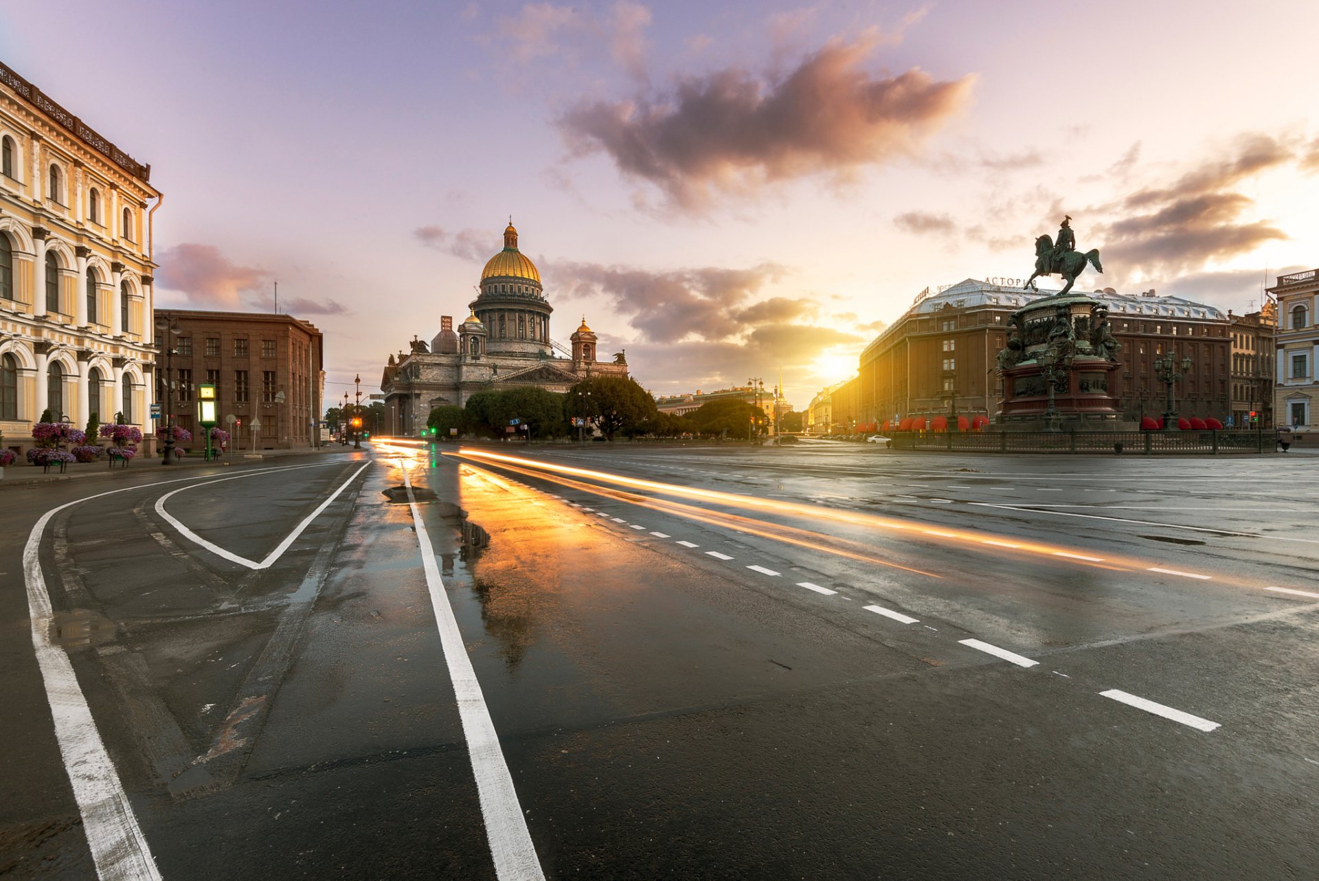 saint-pétersbourg réflexion matin