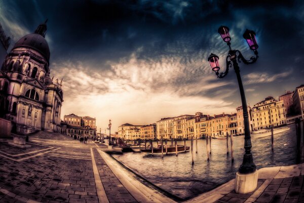 Venedig ist die Stadt der Möglichkeiten und Fähigkeiten