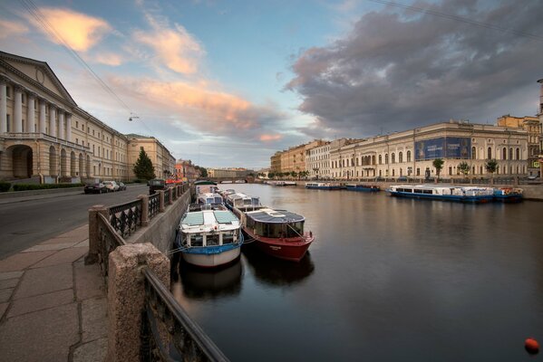 Saint-Pétersbourg rivière Fontanka