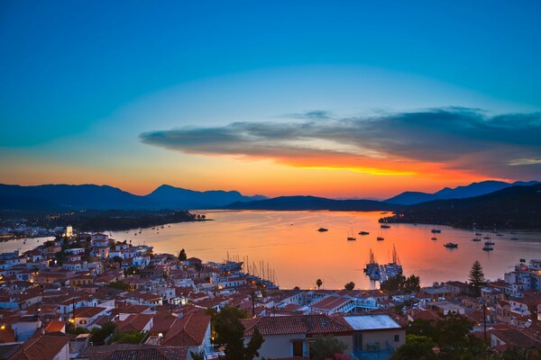 Tramonto di sera sul Mar Egeo