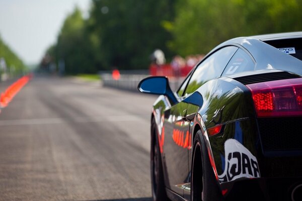 Lamborghini gallardo on the race track