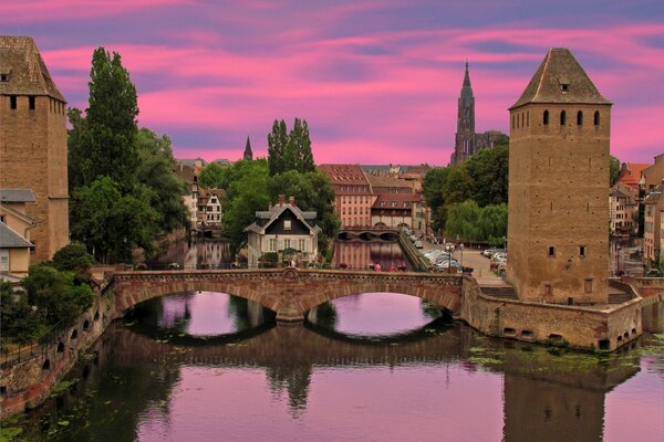 Francia ponte vista della città