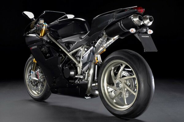 Ducati 1198 SUPERBIKE nera su sfondo nero