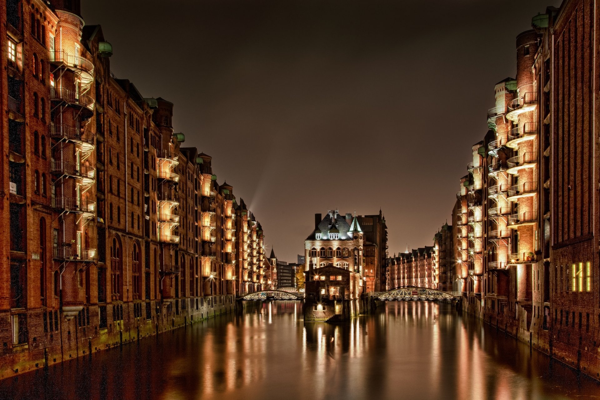 гамбург германия speicherstadt мост свет дома здания ночь