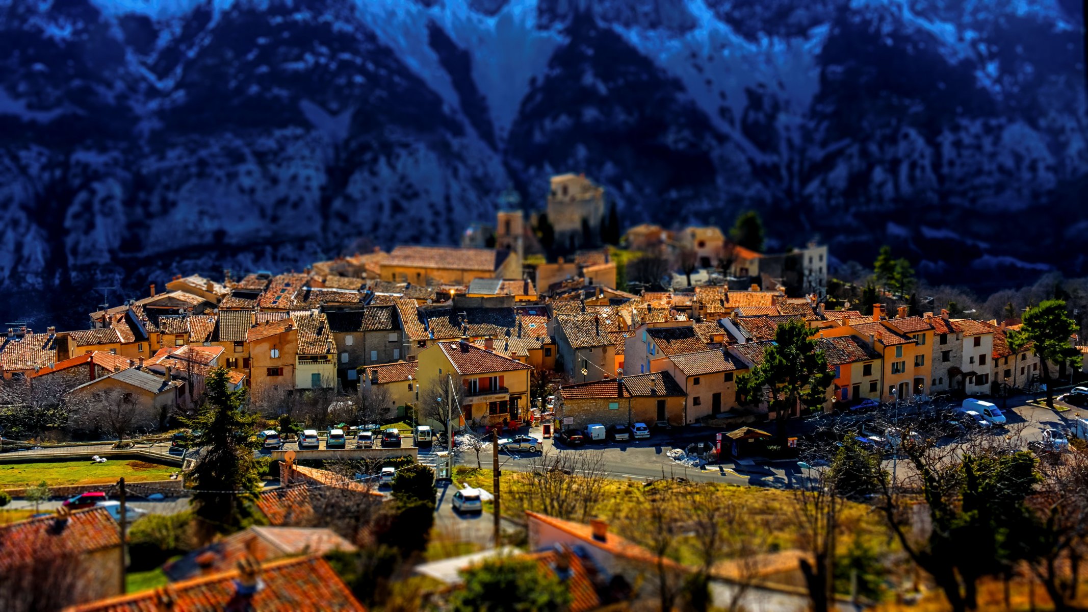 gréolières alpen tilt-shift-effekt