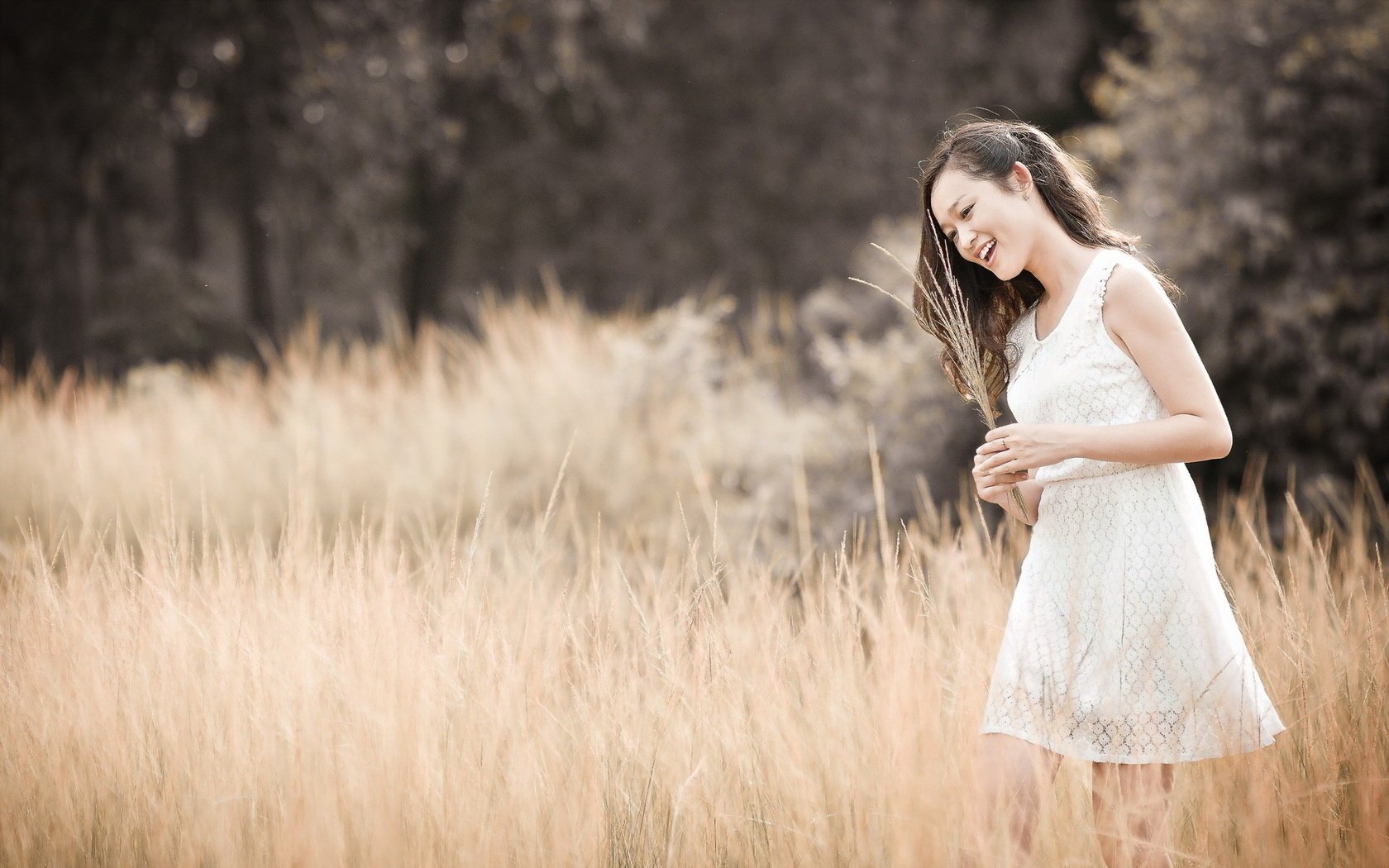 ummer field girl