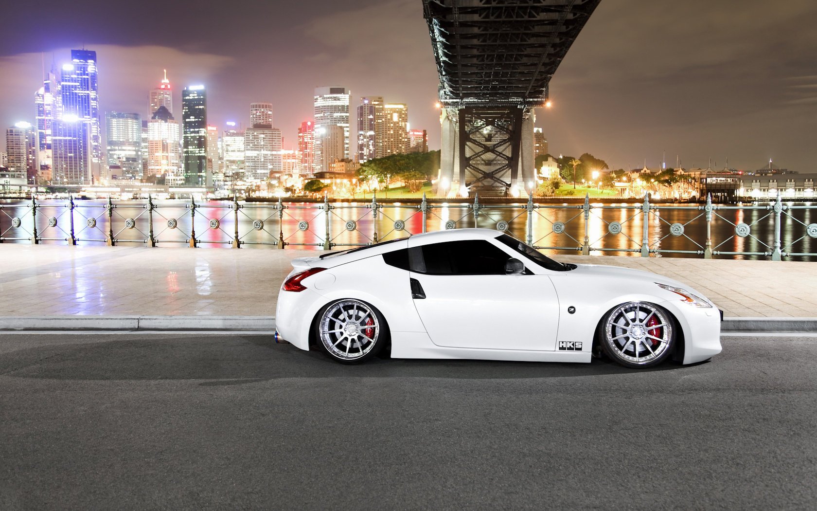 nissan 370z stance noc miasto tuning nissan rzeka