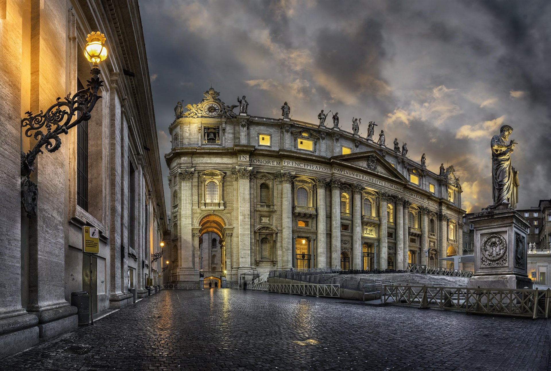 vatican city basilica de san pedro italy