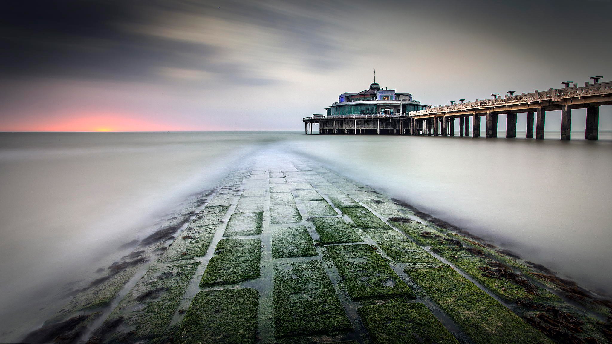 blankenberge belgien westflandern pier