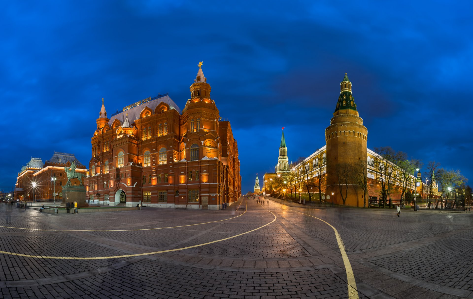 kremlin museo histórico moscú rusia