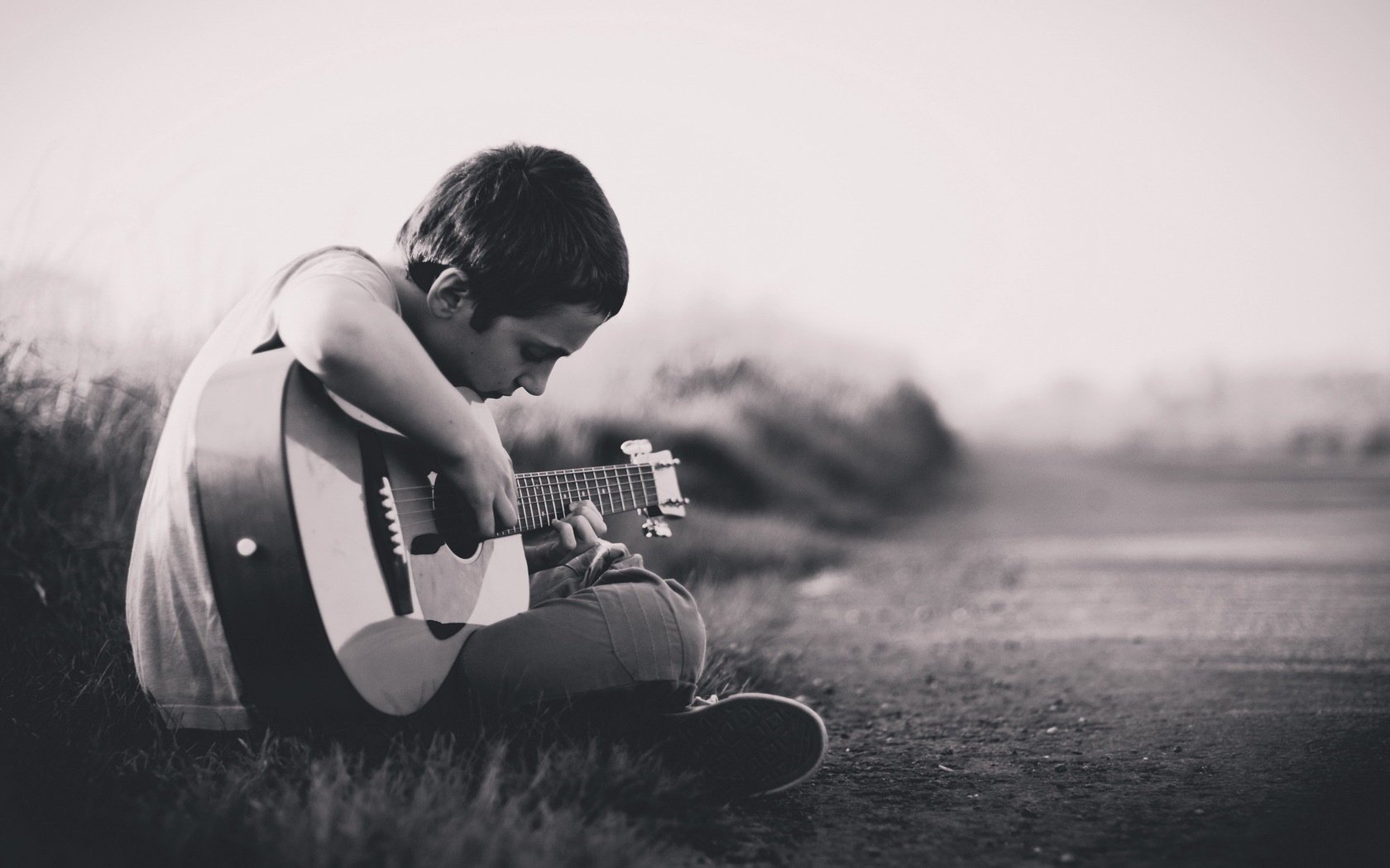 ragazzo musica chitarra