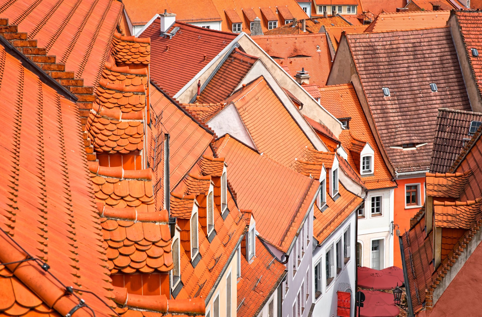 roof tiles flower