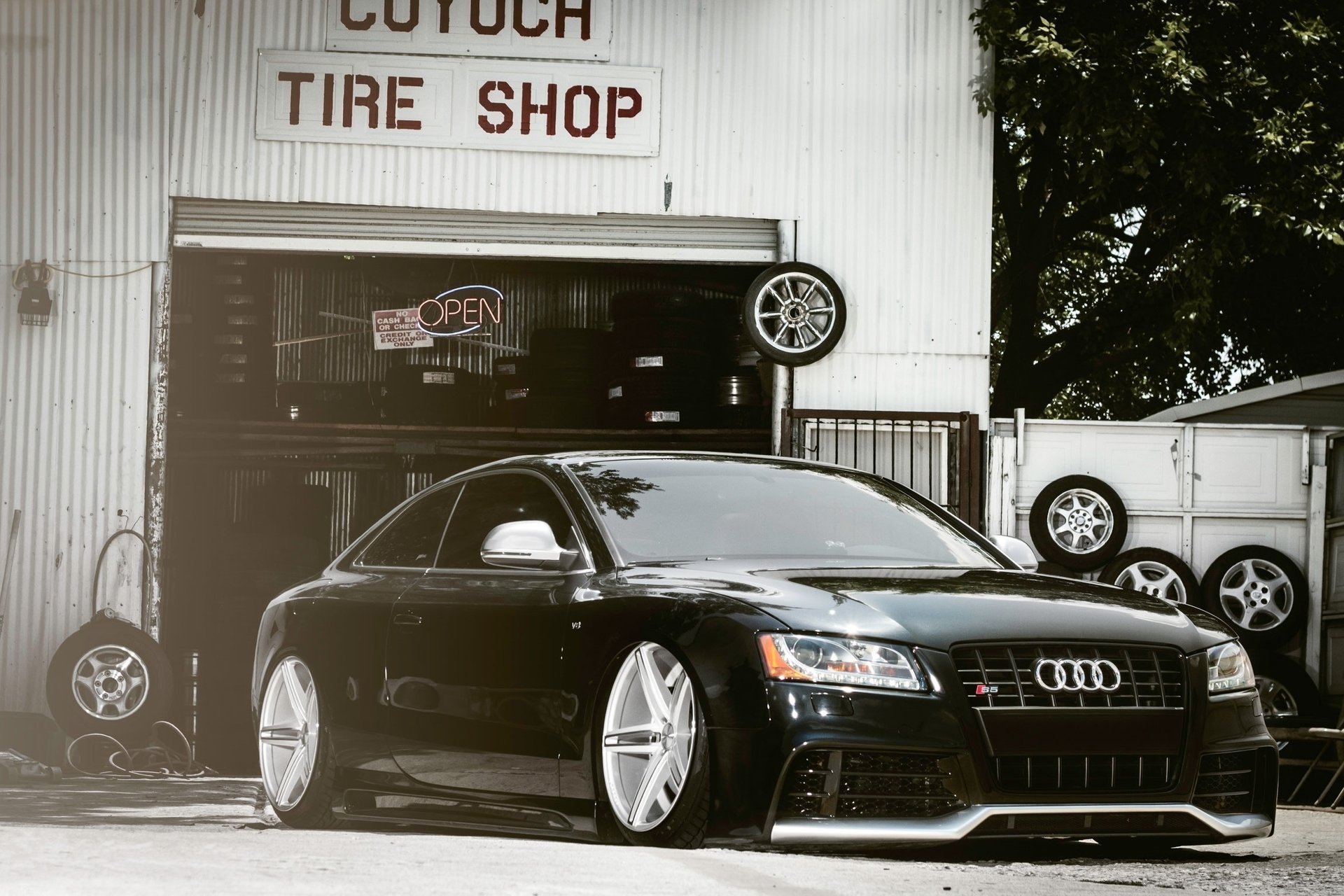 landing audi tuning auto c5 machine