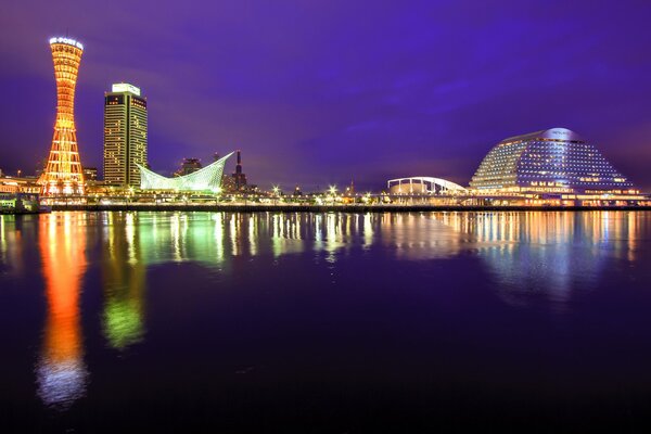 Éclairage de nuit de la ville de Kobe au Japon