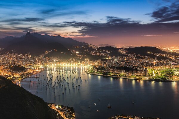 Красивый вид на город Рио-де-Жанейро