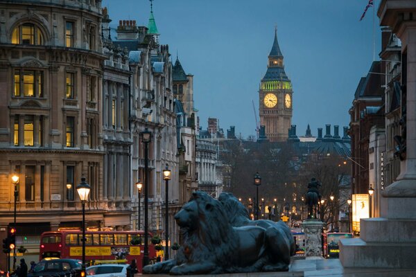 Londons Abendstraßen