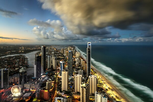 Surfers paradise nei grattacieli in Australia