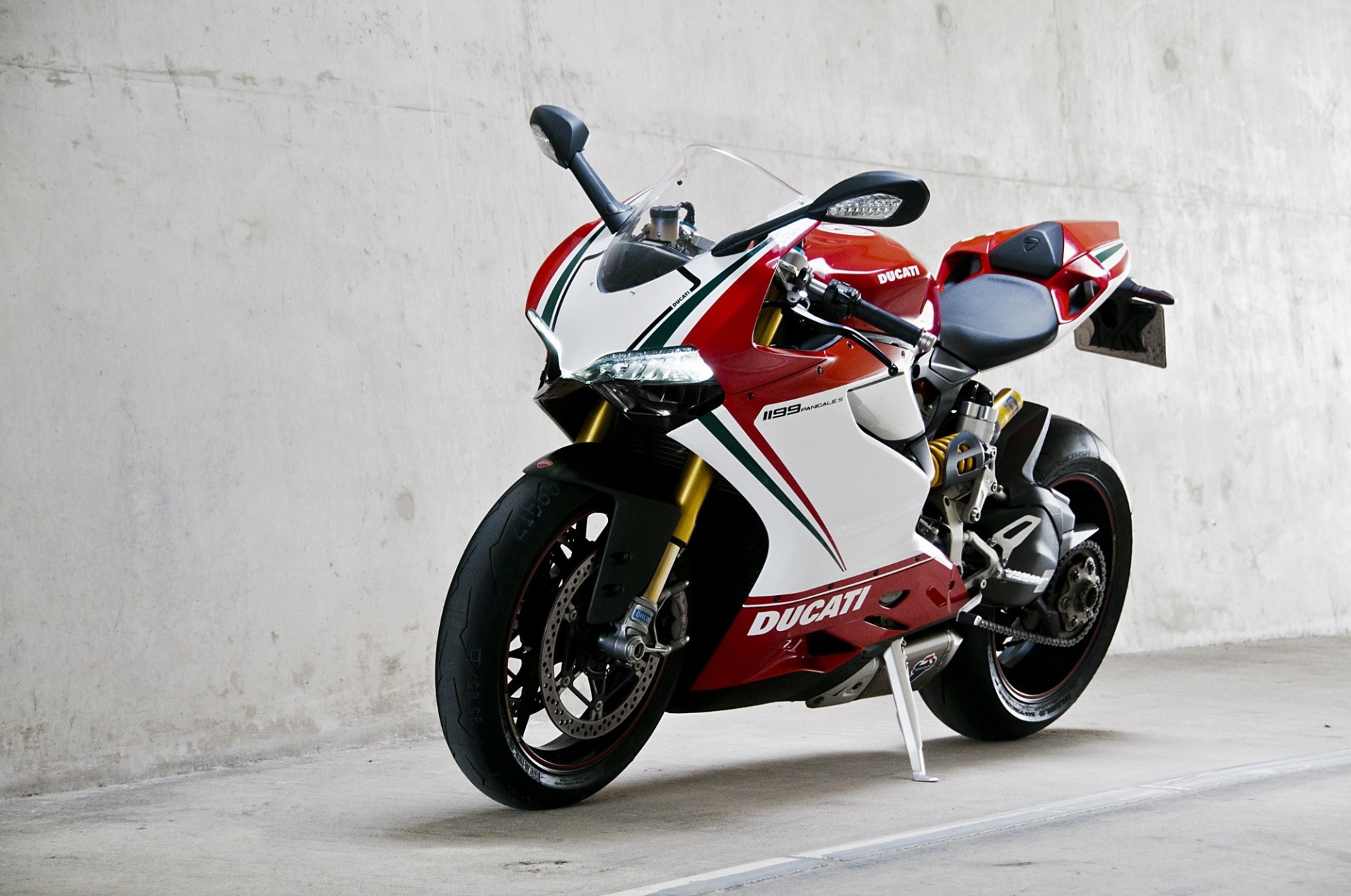 bike 1199 supersport ducati white walls ducati