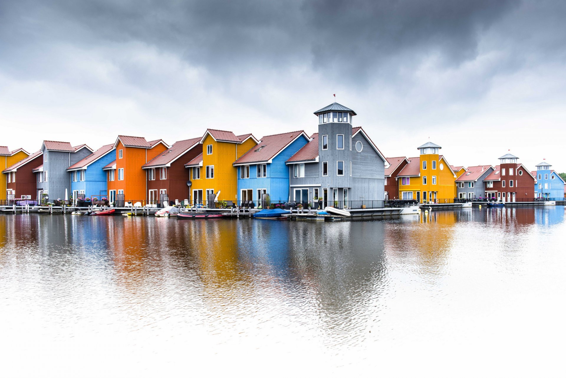 stadt häuser wasser himmel