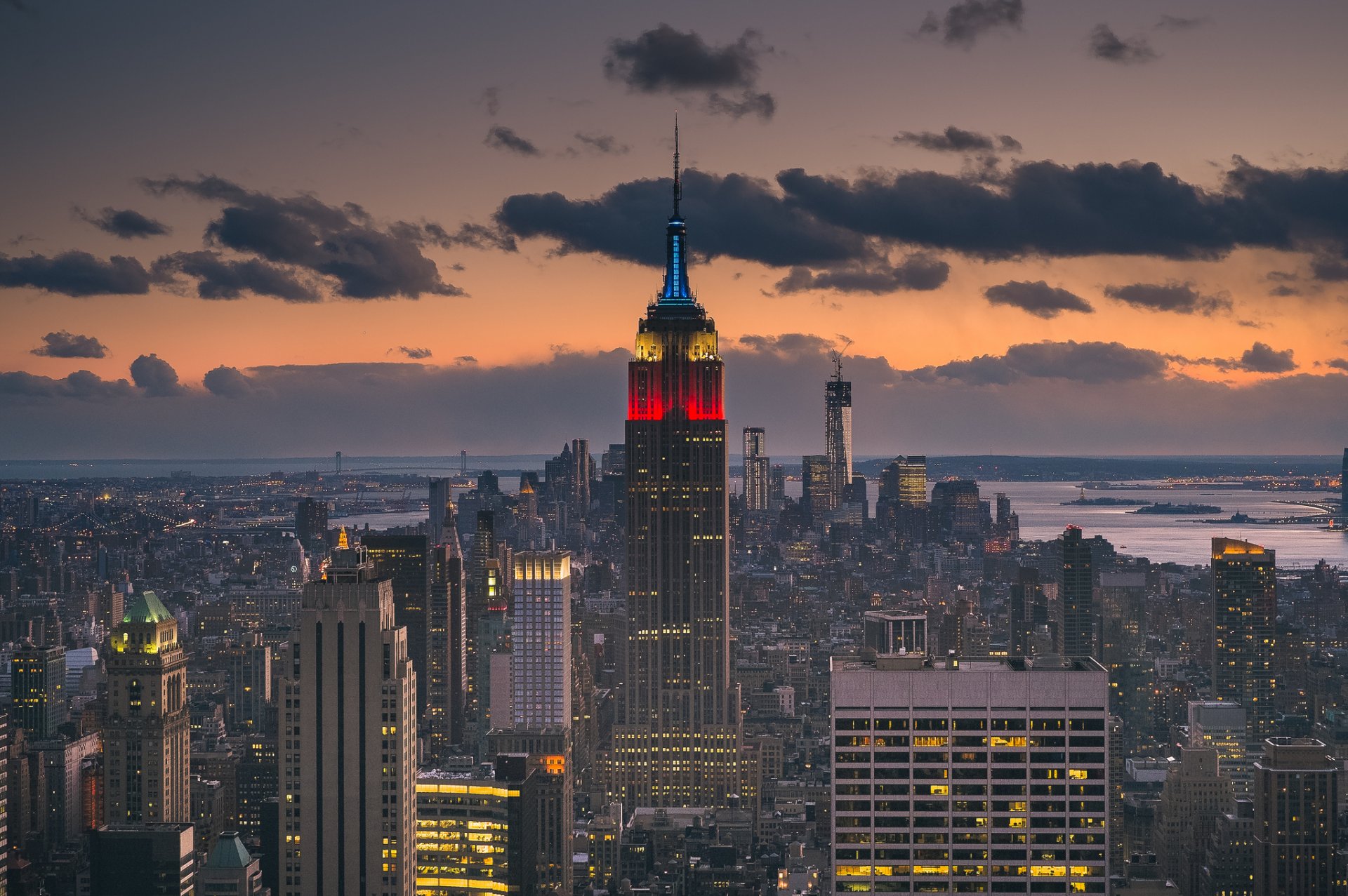 stati uniti new york isola manhattan empire state building tramonto nebescreb 21 ° più alto del mondo per www.simonbarrowphotography.co.uk