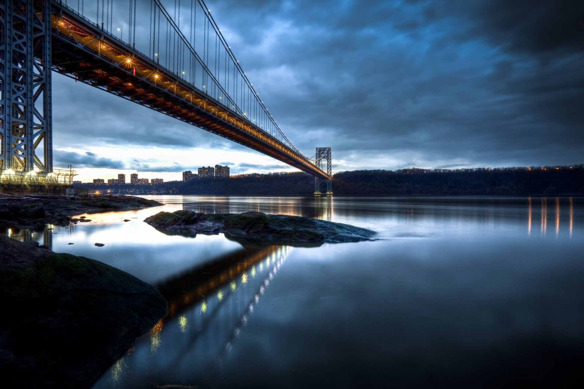 pont george washington new jersey manhattan rivière hudson rivière hudson new york états-unis ville soirée côte nuageux