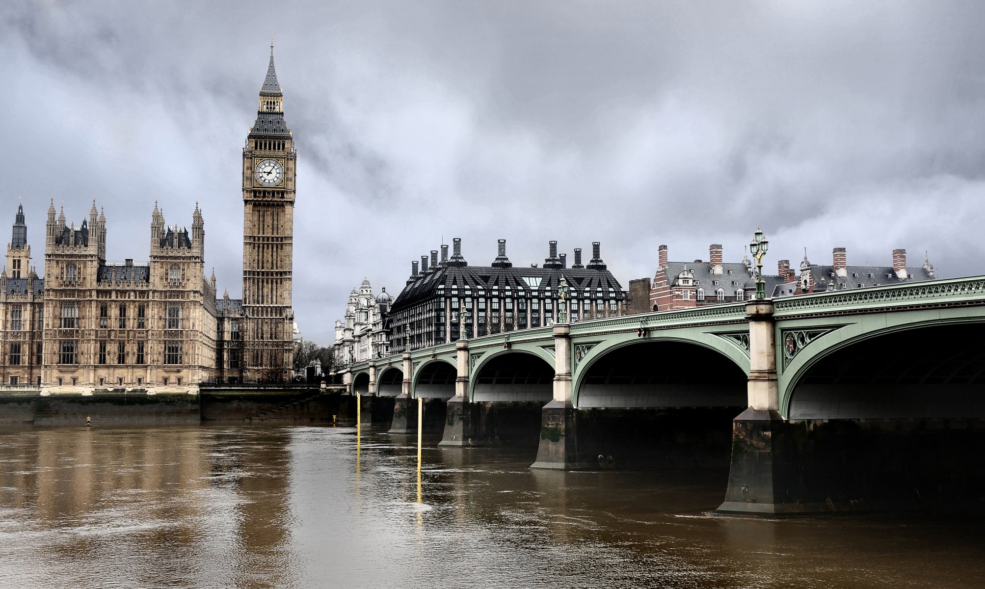 londres pont tamise horloge