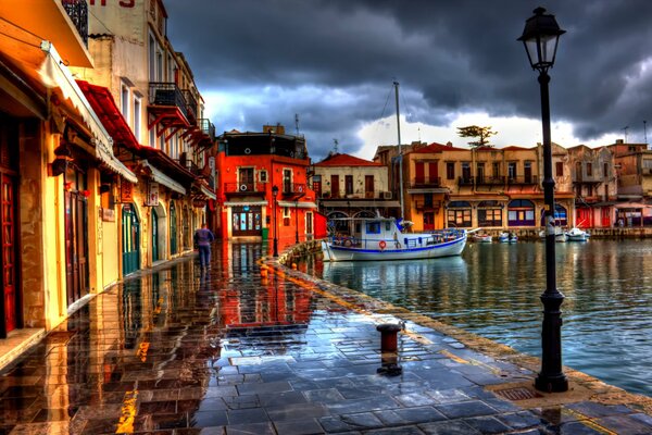 Waterfront in Grecia