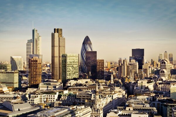 Londres, paisaje urbano en el fondo de la ciudad vieja