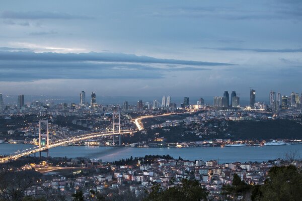 Фото ночного города Стамбул
