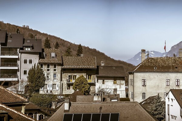 La ville de montagne est une esthétique urbaine confortable