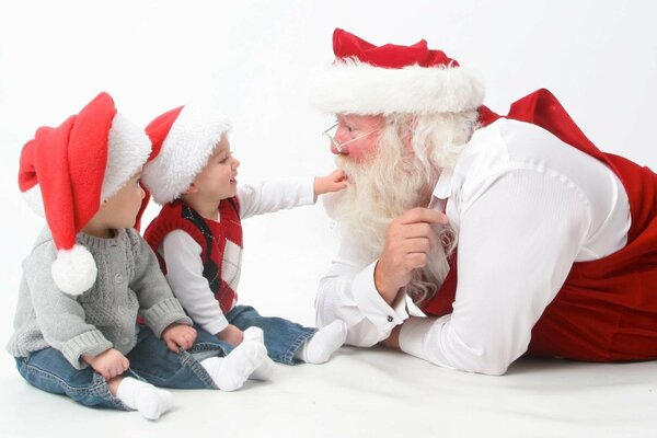Santa Claus communication with children on the eve of the holiday